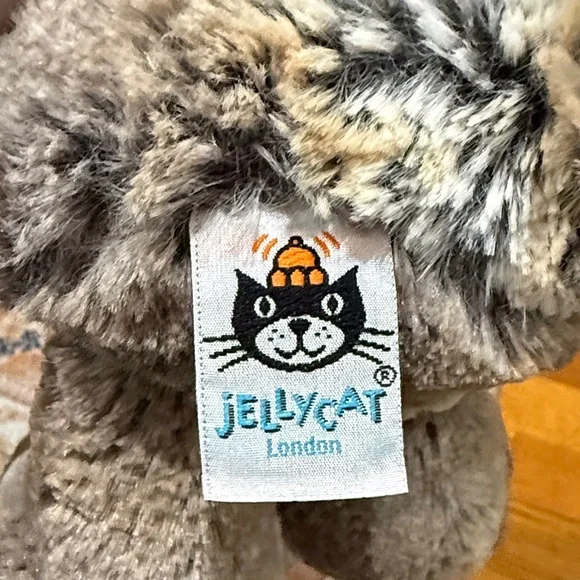 Jellycat Bashful Woodland Bunny plush stuffed animal 12 inches - Picture 2 of 9